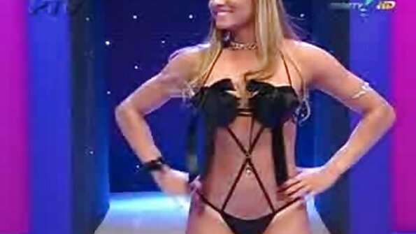 Nastya Rybka en video casero venezolano el porno es una chica muy dulce y atractiva.